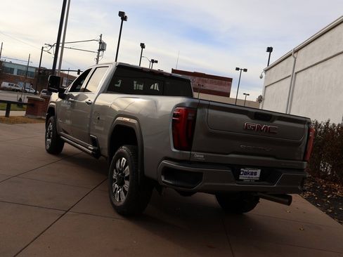 New 2026 GMC Sierra 3500 Denali w/ Denali Reserve Package image 3