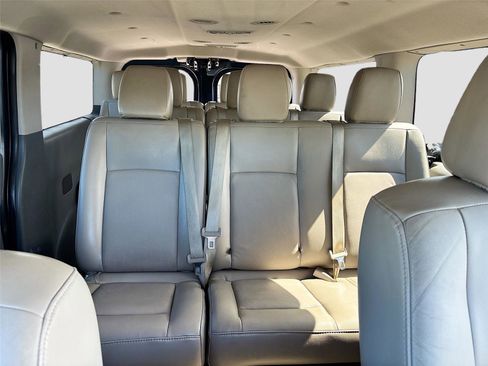Used 2016 Nissan NV 3500 SL image 26