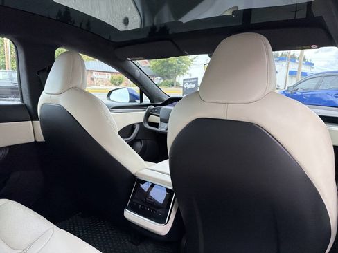Used 2022 Tesla Model S Plaid AWD/4WD image 26