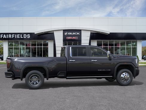 New 2026 GMC Sierra 3500 Denali Ultimate w/ LPO, Black Badging Package AWD/4WD image 5