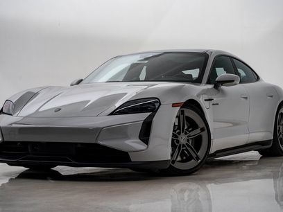 New 2025 Porsche Taycan Turbo