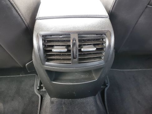 Used 2011 Buick Regal CXL FWD image 36
