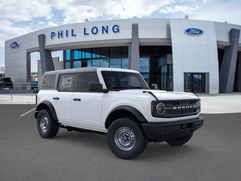 New 2025 Ford Bronco 4-Door image 7