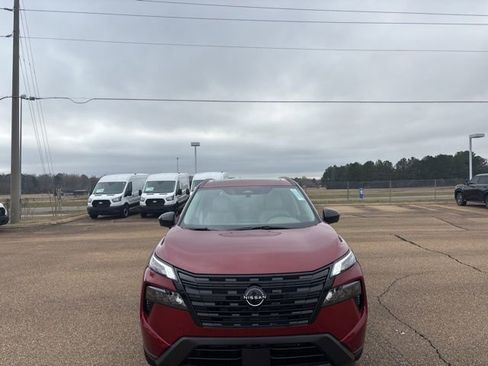 New 2026 Nissan Rogue SV image 6