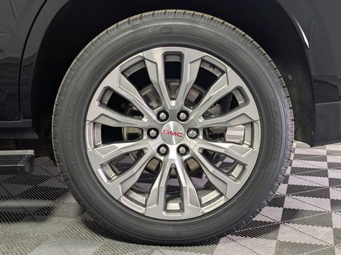 Used 2023 GMC Yukon Denali w/ Denali Reserve Package AWD/4WD image 27