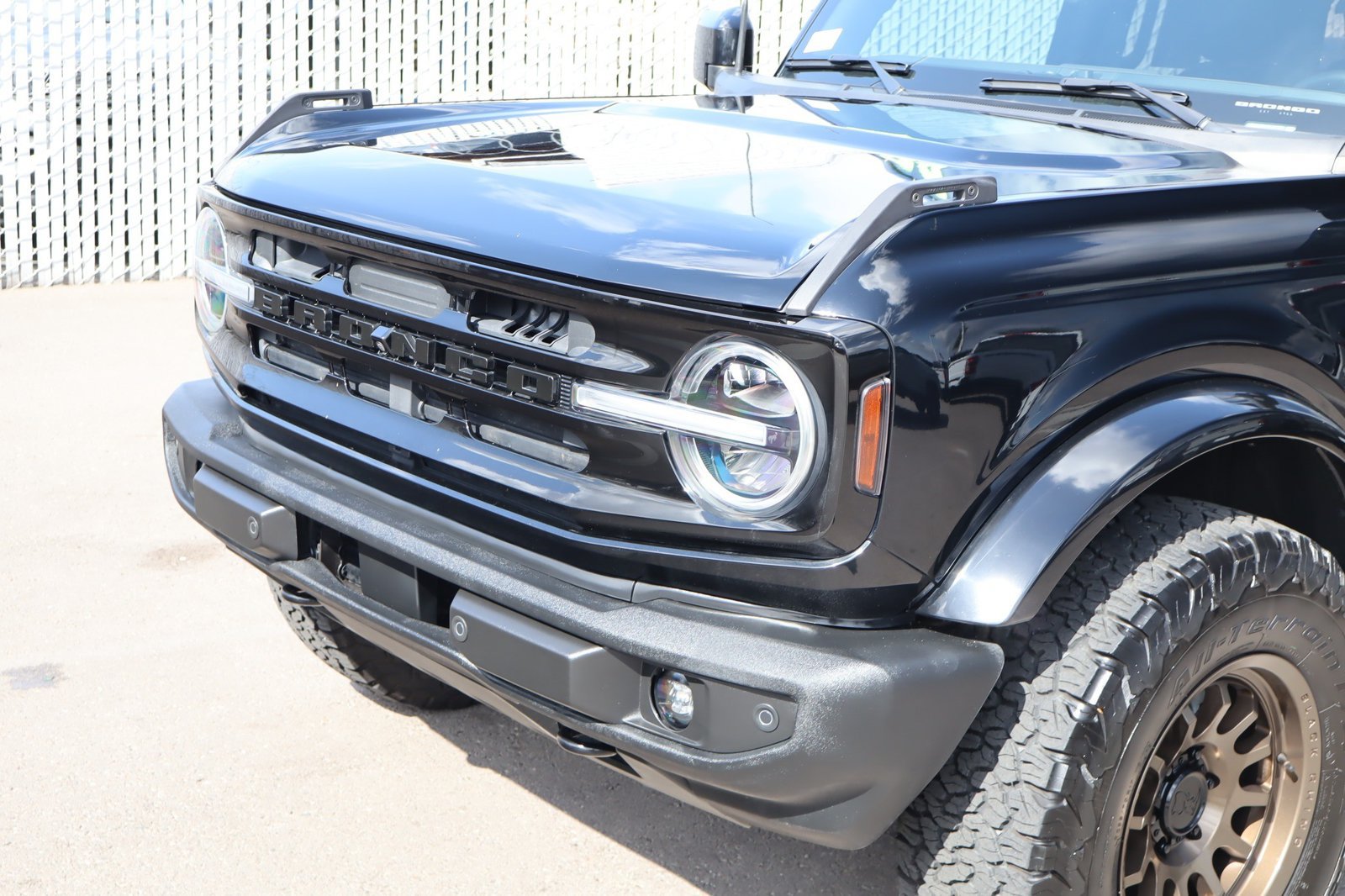 Used 2022 Ford Bronco Outer Banks AWD/4WD image 8