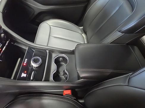 Used 2024 Jeep Grand Cherokee Limited w/ Black Appearance Package image 26