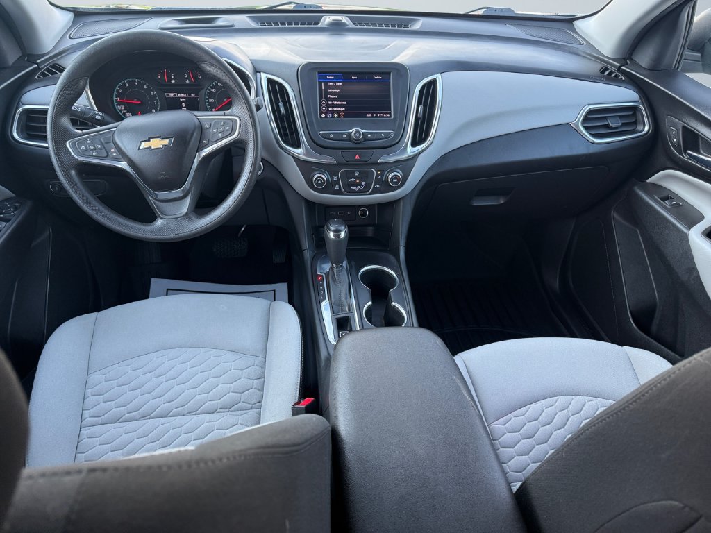 Used 2020 Chevrolet Equinox LS w/ LS Convenience Package FWD image 10