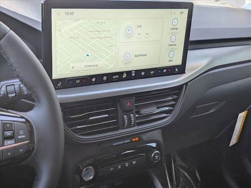 New 2026 Ford Escape SE image 11