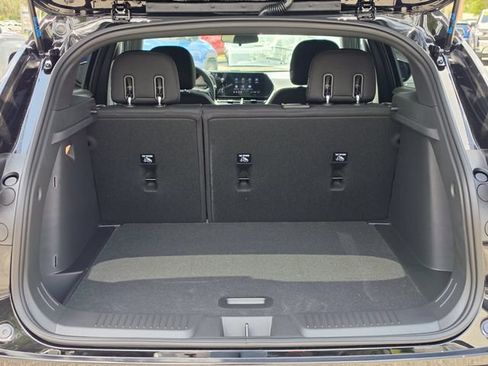 New 2026 Chevrolet Trax RS w/ Driver Confidence Package FWD image 11