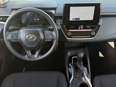 Used 2026 Toyota Corolla LE FWD image 19