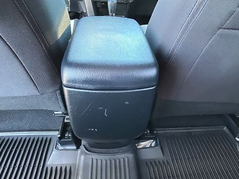 Used 2017 Toyota RAV4 XLE w/ All Weather Liner Package AWD/4WD image 25