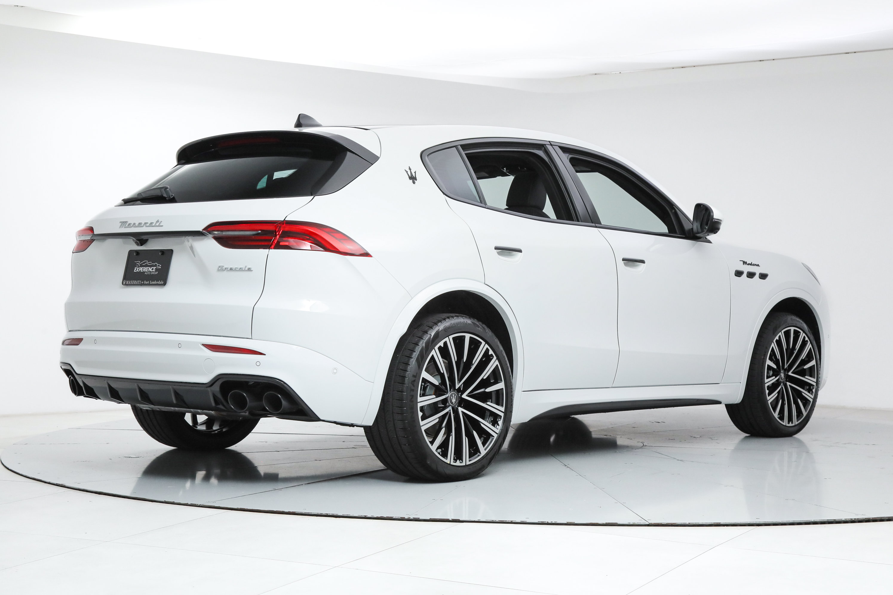 New 2025 Maserati Grecale Modena AWD/4WD image 5