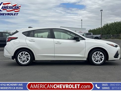 Used 2025 Subaru Impreza 2.0i AWD/4WD image 3