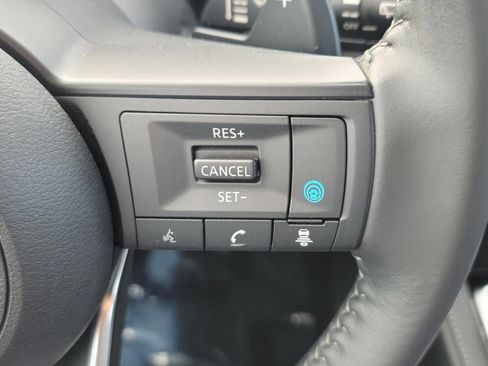 Used 2020 Nissan Pathfinder S image 19