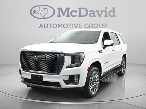 Used 2024 GMC Yukon Denali Ultimate AWD/4WD image 4