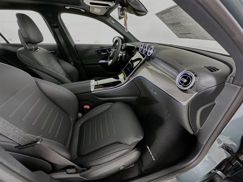 New 2026 Mercedes-Benz GLC 43 AMG 4MATIC image 31