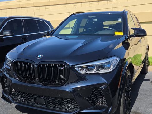 Used 2020 BMW X5 M Competition w/ Executive Package AWD/4WD image 3