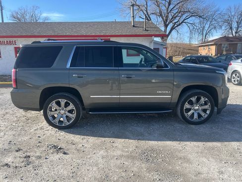 Used 2017 GMC Yukon Denali w/ Open Road Package image 2