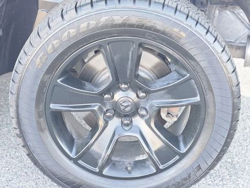 Used 2020 RAM 1500 Big Horn image 10