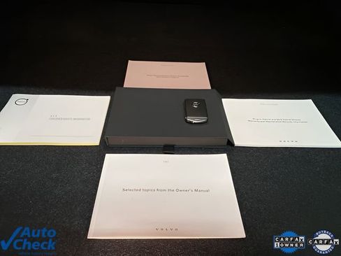 Used 2025 Volvo S60 B5 Core image 86