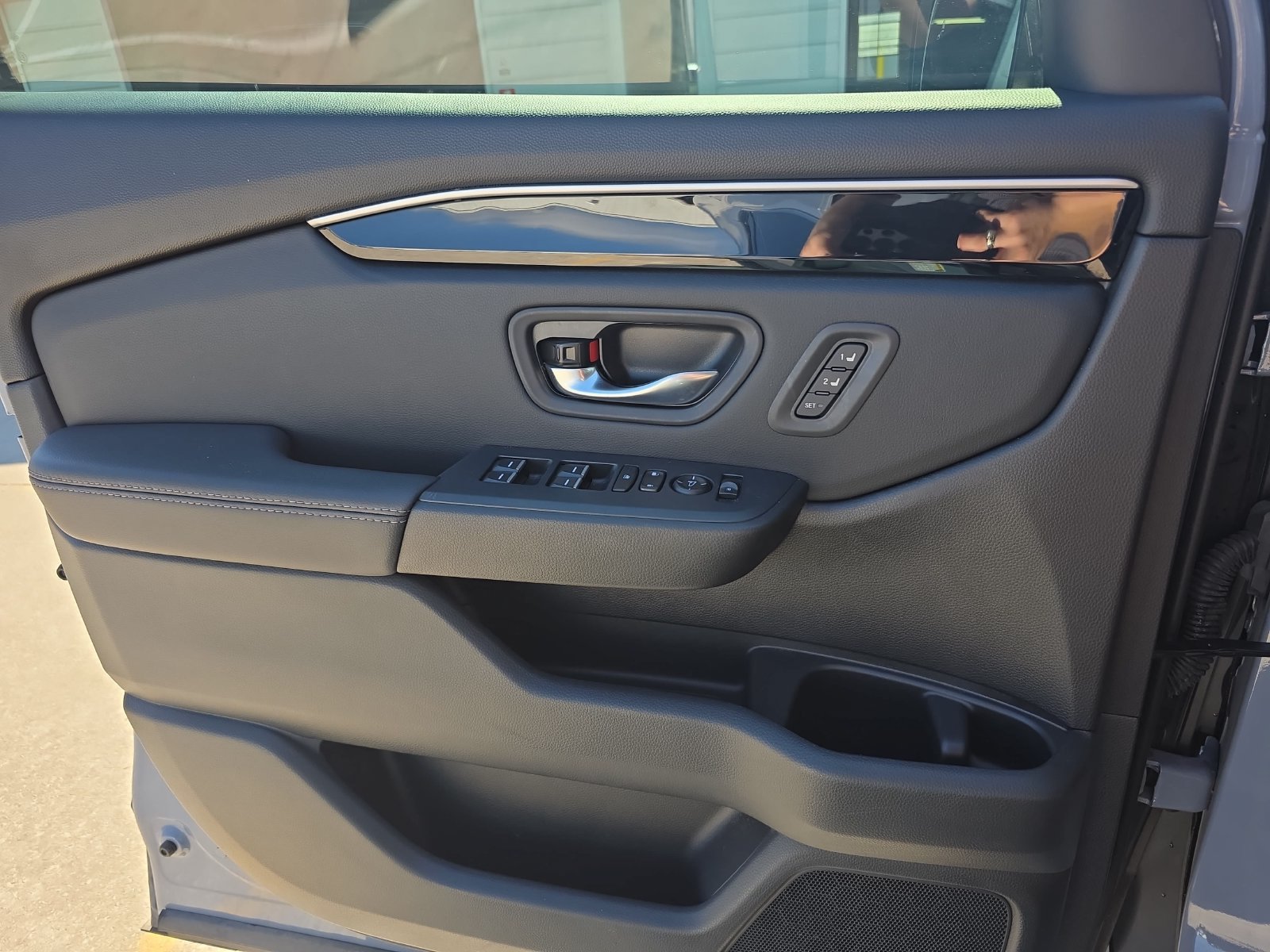 Used 2024 Honda Pilot Touring image 24
