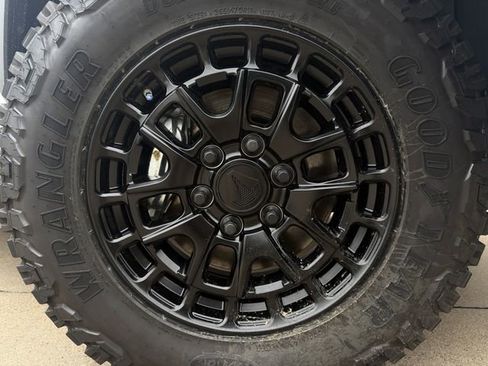 New 2026 Toyota Tundra SR5 AWD/4WD image 11