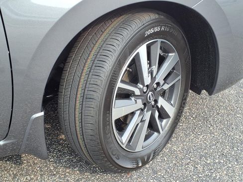 New 2025 Nissan Versa SV w/ Trunk Package image 6