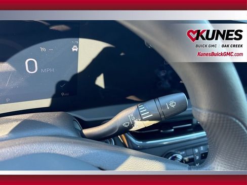 New 2026 Buick Envista Preferred image 12