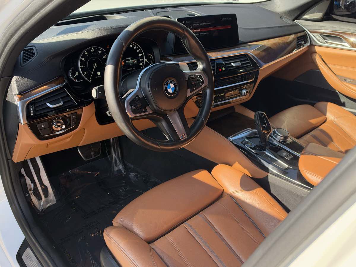 Used 2018 BMW 530e RWD image 11