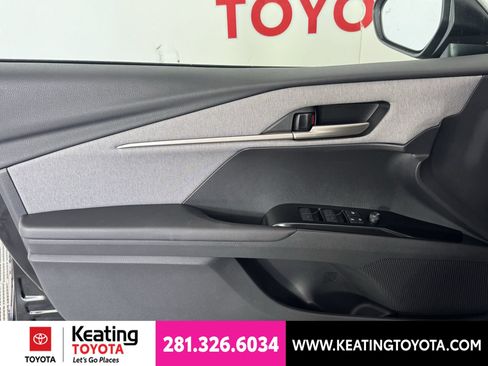 New 2026 Toyota Camry LE w/ Convenience Package FWD image 13