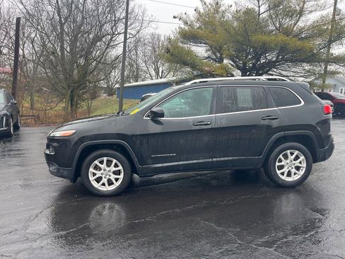 Used 2014 Jeep Cherokee Latitude image 2