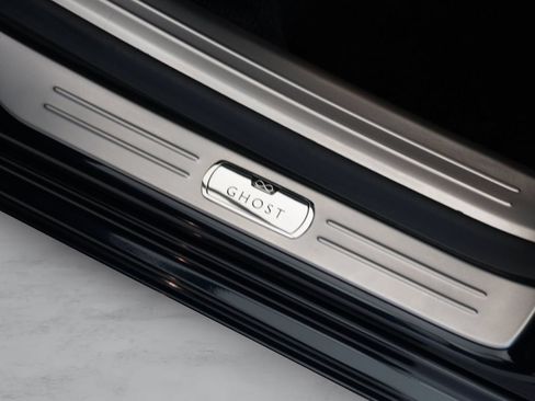 Certified 2020 Rolls-Royce Ghost RWD image 42