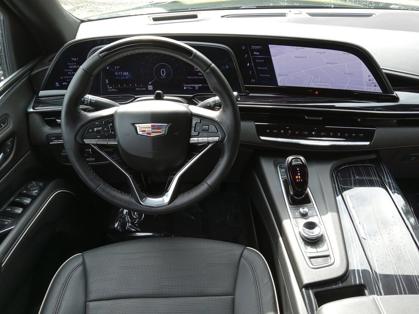 Used 2023 Cadillac Escalade Sport w/ LPO, ONYX Package AWD/4WD image 15