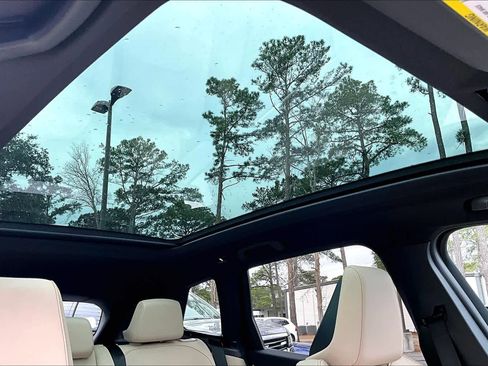 Certified 2025 BMW X3 xDrive30i w/ Premium Package image 14