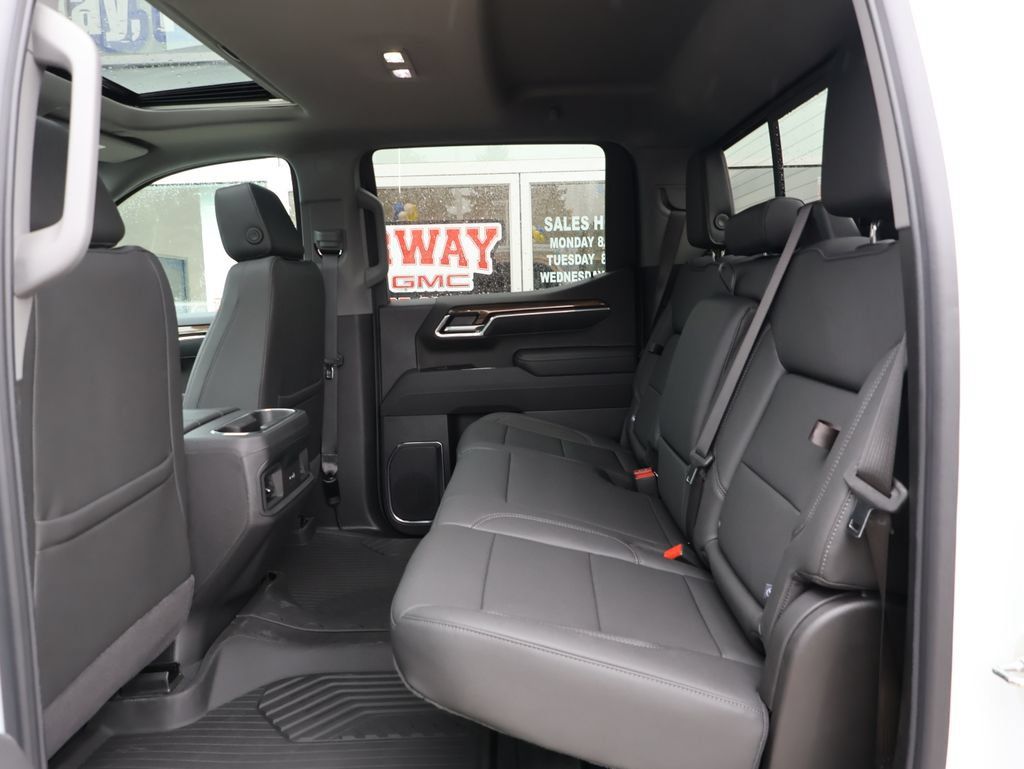 New 2026 Chevrolet Silverado 1500 LT Trail Boss w/ LT Trail Boss Premium Package AWD/4WD image 29