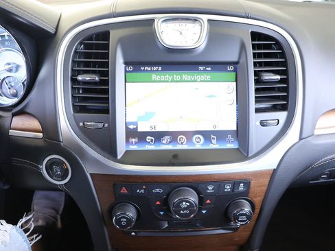 Used 2012 Chrysler 300 C Luxury Series RWD image 46