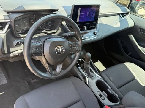 Used 2024 Toyota Corolla LE FWD image 12