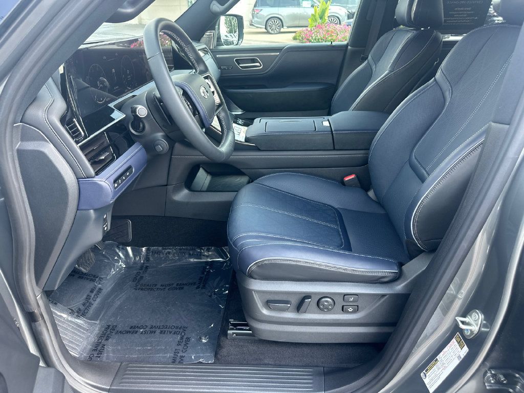 Certified 2026 INFINITI QX80 4WD w/ Sport Exterior Package image 9