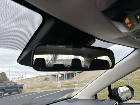 Used 2024 Toyota Corolla LE image 27