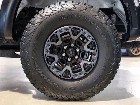 Used 2025 Ford F150 Raptor w/ Equipment Group 803A Raptor R image 20