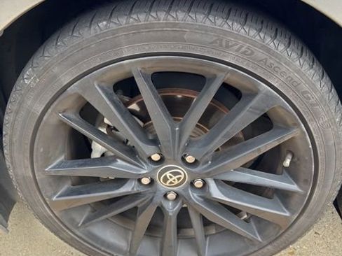 Used 2021 Toyota Camry XSE w/ Navigation Package image 28