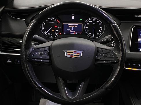 Used 2019 Cadillac XT4 Sport image 16