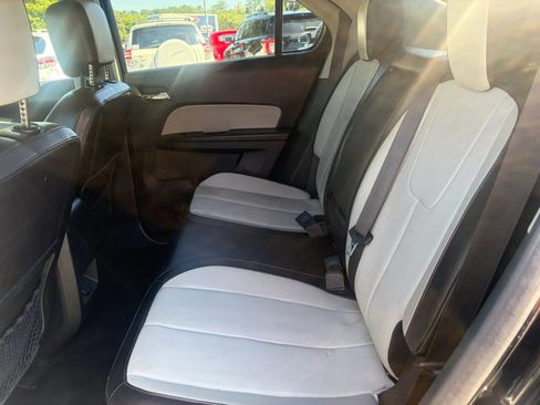Used 2016 Chevrolet Equinox LTZ w/ Enhanced Convenience Package FWD image 31