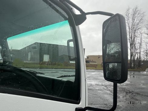 New 2024 Chevrolet Low Cab Forward RWD image 8