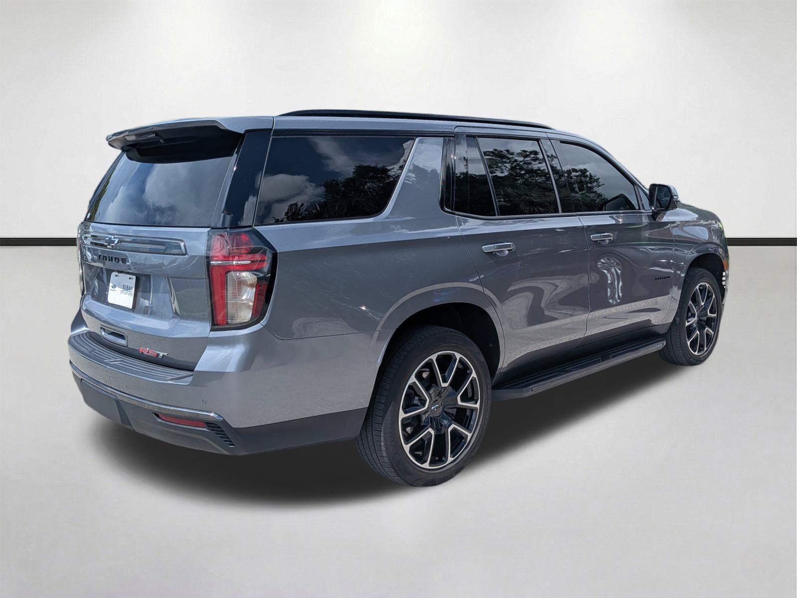Used 2022 Chevrolet Tahoe RST w/ Luxury Package RWD image 4