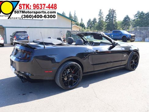Used 2013 Ford Mustang Premium RWD image 17