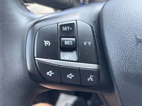 Used 2023 Ford Escape Active image 16