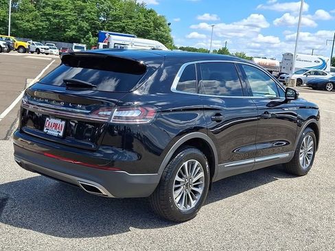 Used 2023 Lincoln Nautilus Reserve AWD/4WD image 6