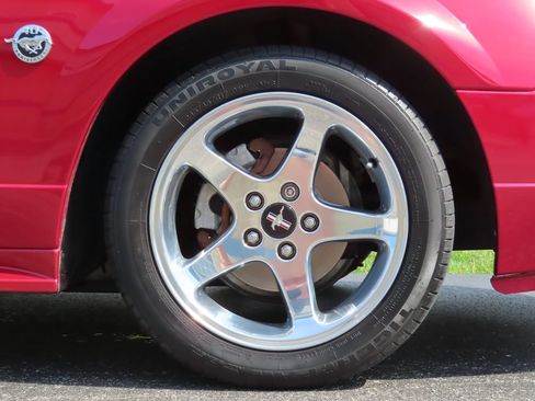 Used 2004 Ford Mustang GT RWD image 11